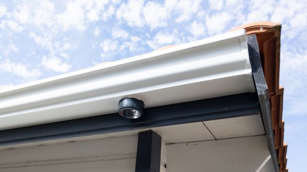 Cost of Seamless Gutters Installation in Albany